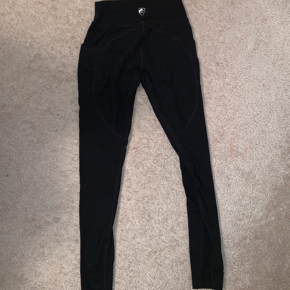 Alphalete Meridian Leggings